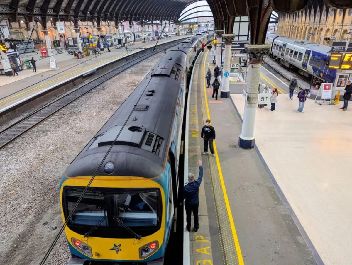 听闻远方有你：剪辑别只会煽情